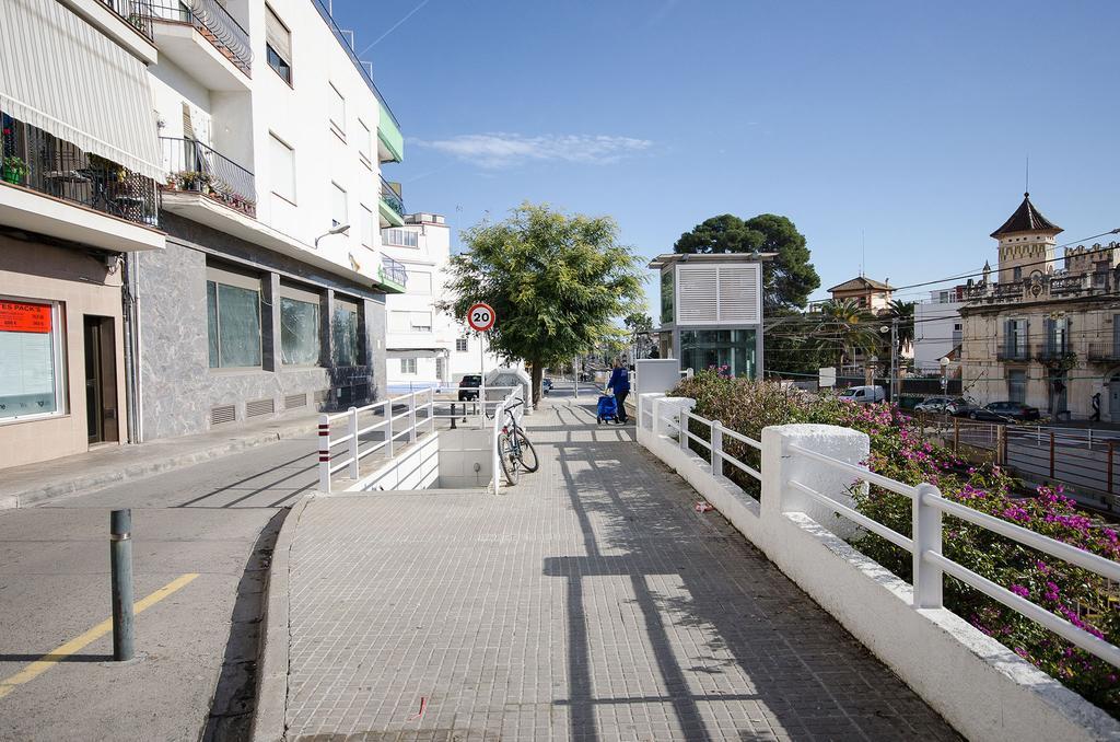 Oscar Apartments Estacion Σίτζες Εξωτερικό φωτογραφία